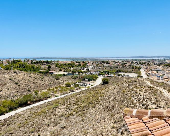 Image No.18-2 Bed Apartment for sale