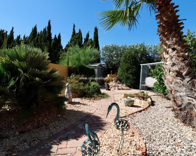 Image No.36-4 Bed Property for sale