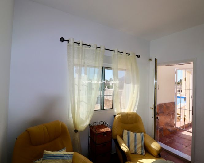 Image No.29-5 Bed Property for sale