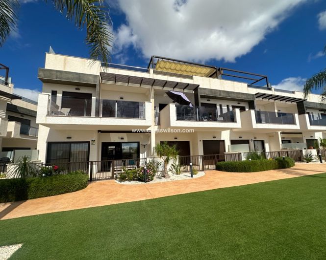 Image No.29-2 Bed Apartment for sale