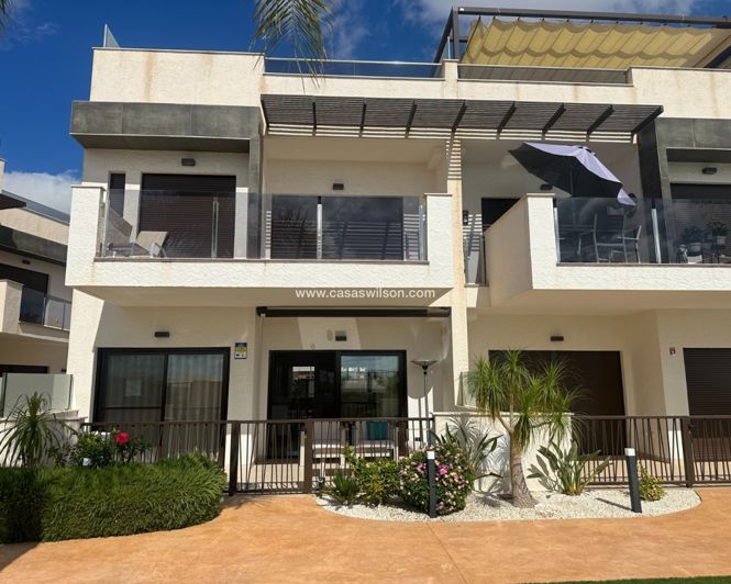 Image No.30-2 Bed Apartment for sale