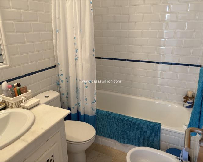 Image No.17-2 Bed Bungalow for sale