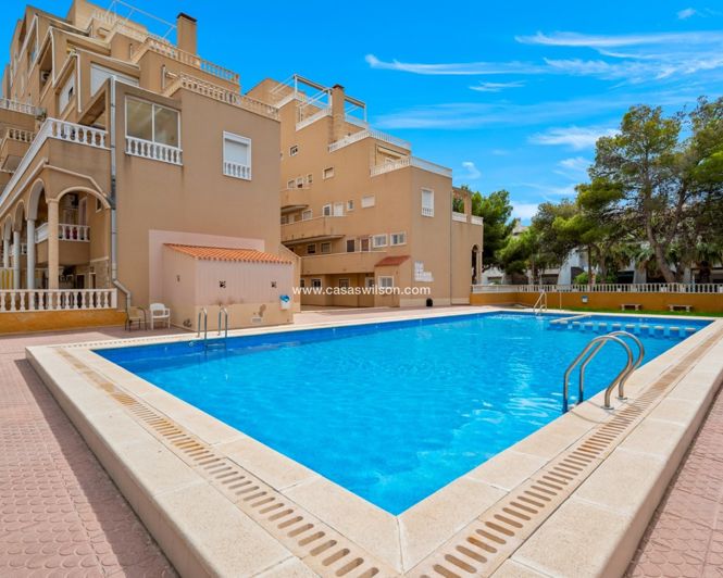 Image No.29-3 Bed Apartment for sale