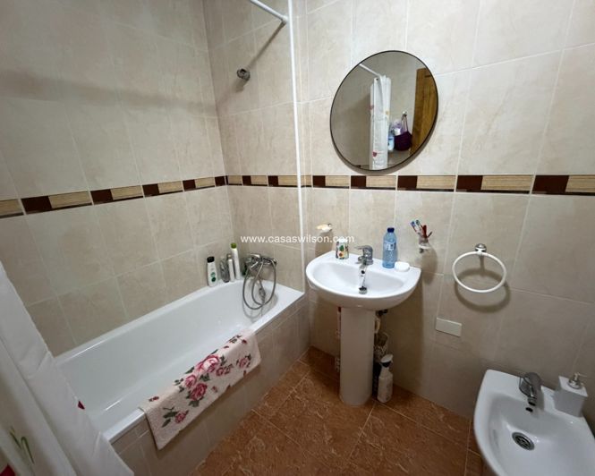 Image No.18-Appartement de 2 chambres à vendre à Orihuela Costa
