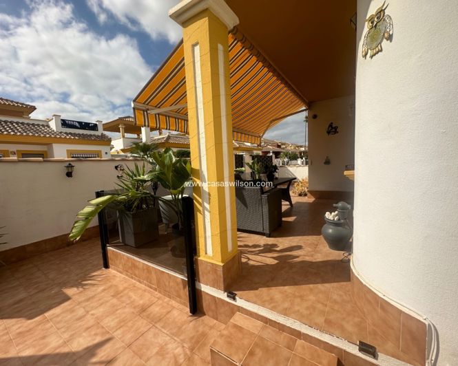 Image No.8-2 Bed Property for sale