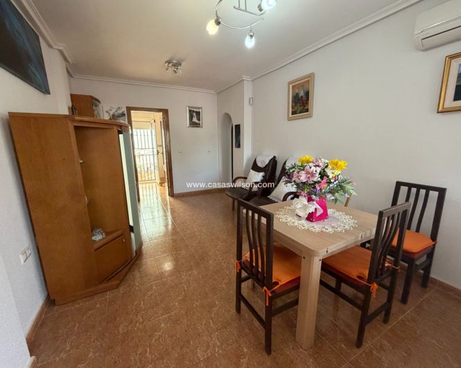 Image No.9-Appartement de 2 chambres à vendre à Orihuela Costa