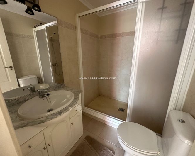 Image No.17-2 Bed Apartment for sale