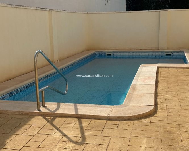 Image No.21-2 Bed Apartment for sale