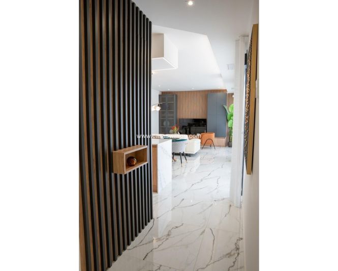 Image No.24-3 Bed Villa for sale