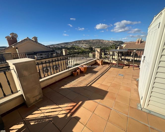 Image No.23-2 Bed Apartment for sale