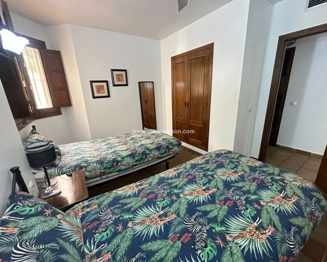 Image No.18-2 Bed Apartment for sale