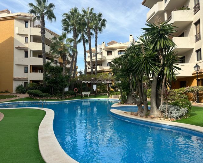 Image No.20-2 Bed Apartment for sale