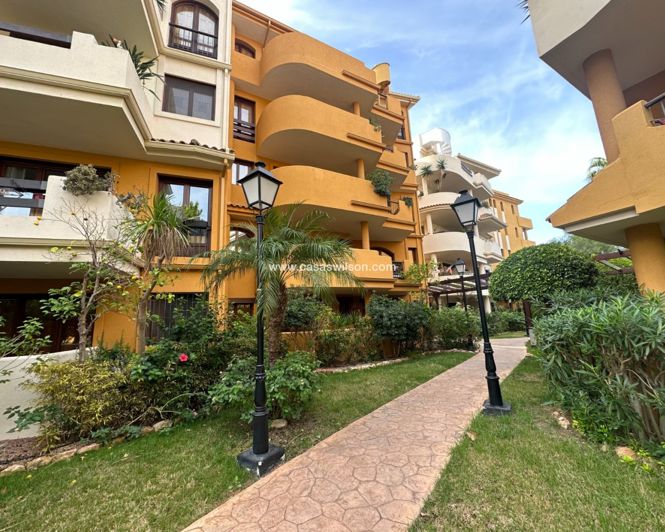 Image No.21-2 Bed Apartment for sale