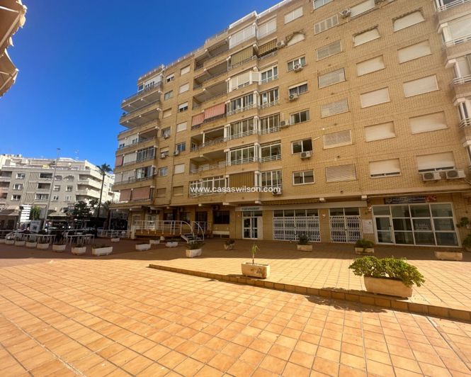 Image No.15-2 Bed Apartment for sale