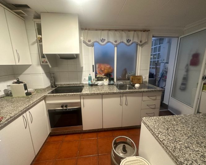 Image No.6-2 Bed Apartment for sale