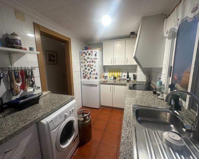 Image No.7-2 Bed Apartment for sale