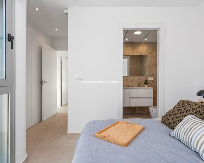 Image No.23-3 Bed Bungalow for sale