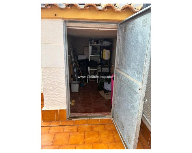 Image No.16-2 Bed Apartment for sale