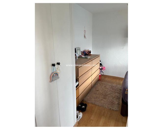 Image No.20-2 Bed Apartment for sale