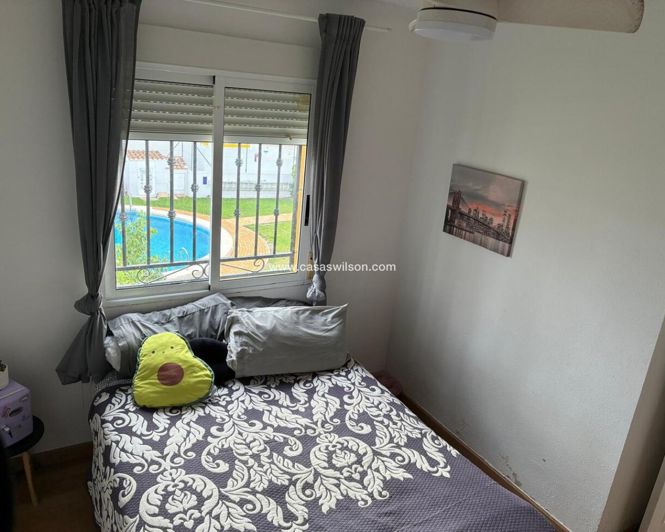 Image No.22-2 Bed Apartment for sale