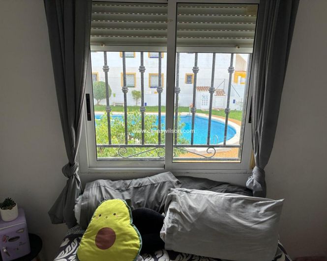 Image No.23-2 Bed Apartment for sale