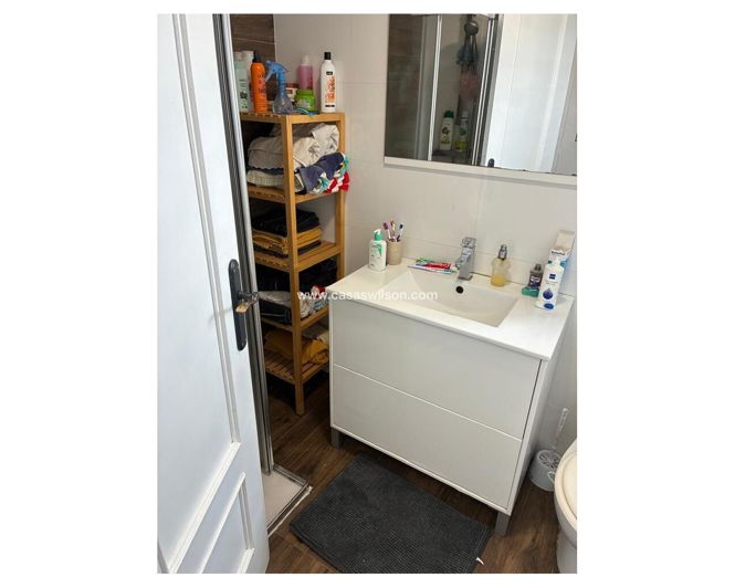 Image No.25-2 Bed Apartment for sale