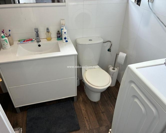 Image No.26-2 Bed Apartment for sale