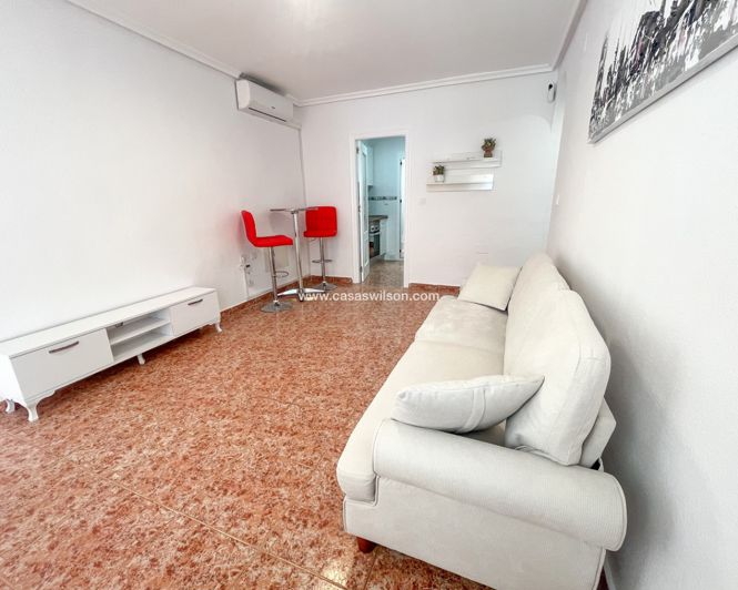 Image No.12-Appartement de 2 chambres à vendre à Alicante