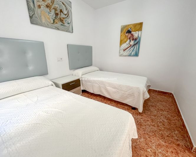 Image No.23-Appartement de 2 chambres à vendre à Alicante