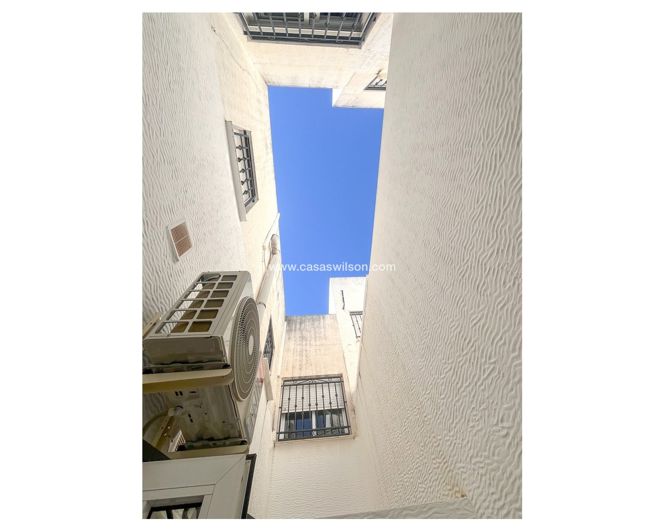 Image No.39-Appartement de 2 chambres à vendre à Alicante