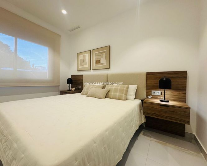 Image No.10-3 Bed Villa for sale