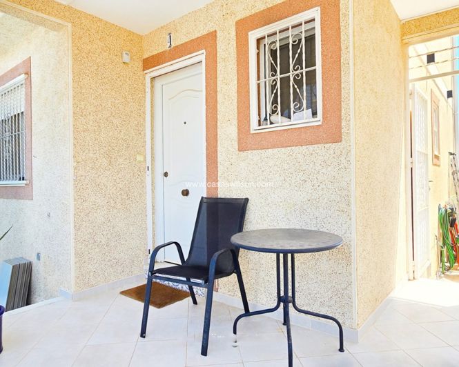 Image No.2-3 Bed Townhouse for sale