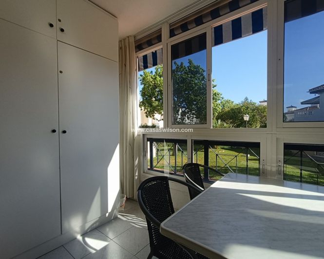 Image No.10-1 Bed Apartment for sale