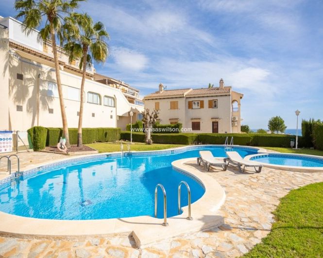 Image No.25-2 Bed Apartment for sale