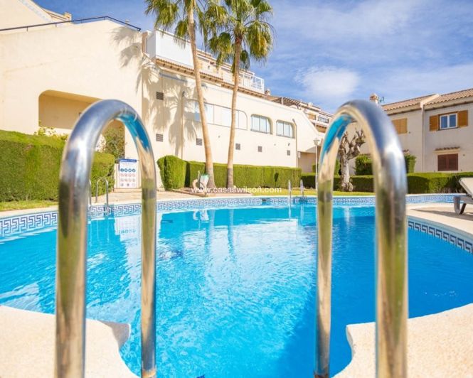 Image No.26-2 Bed Apartment for sale