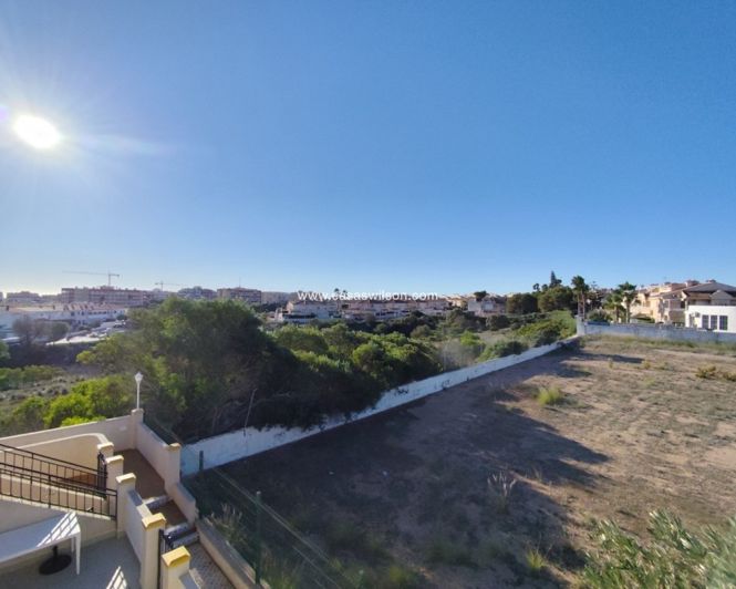 Image No.29-2 Bed Apartment for sale