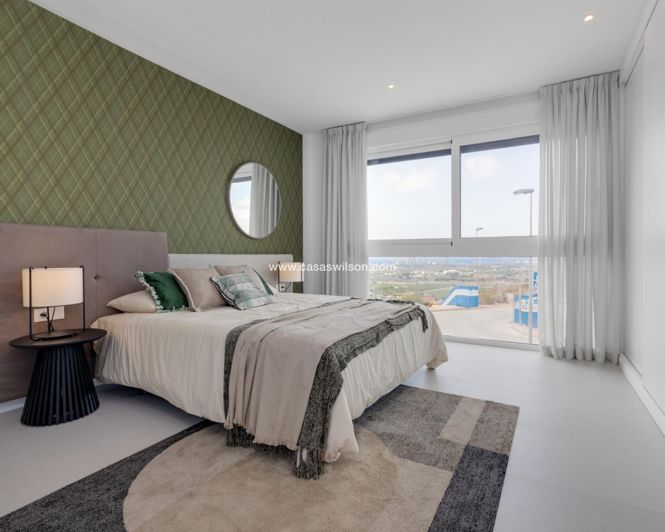 Image No.12-3 Bed Villa for sale