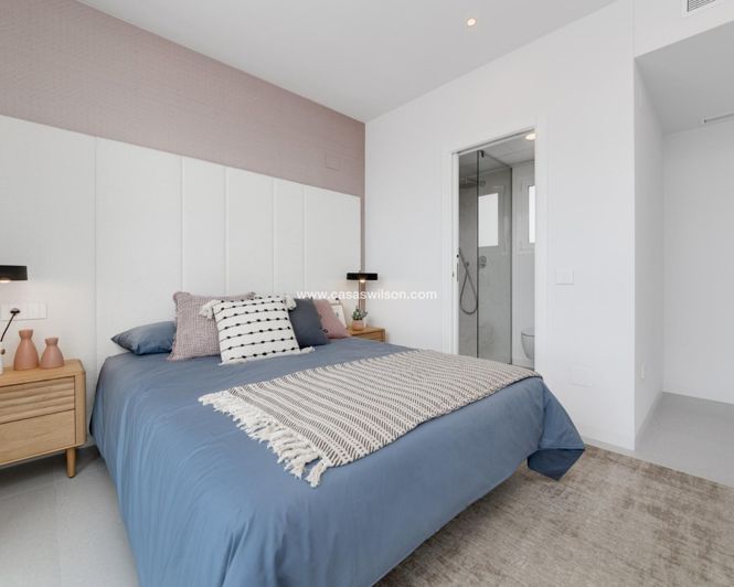 Image No.14-3 Bed Villa for sale