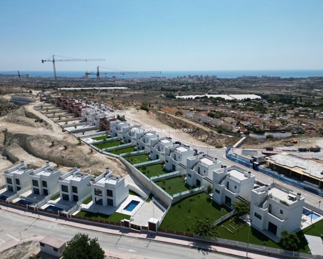 Image No.2-3 Bed Villa for sale