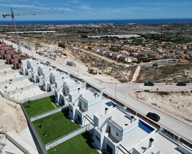 Image No.23-3 Bed Villa for sale