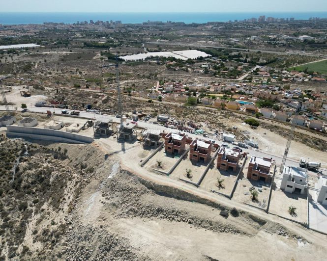 Image No.27-3 Bed Villa for sale