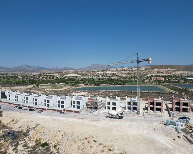 Image No.28-3 Bed Villa for sale