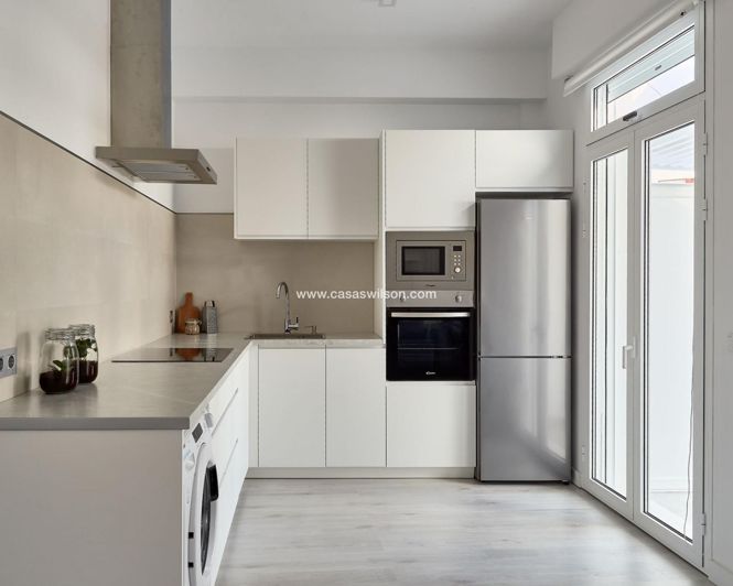 Image No.13-3 Bed Apartment for sale