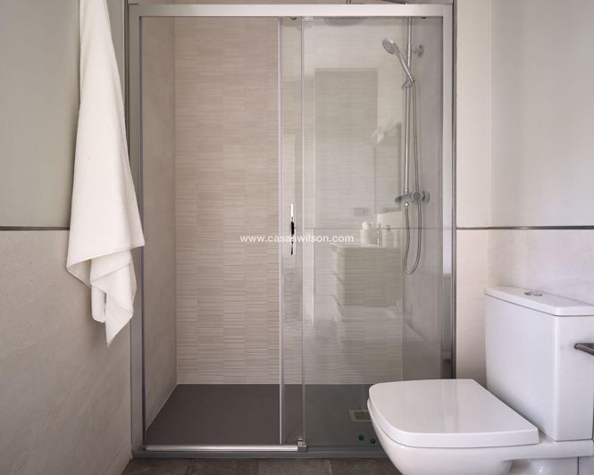 Image No.21-3 Bed Apartment for sale