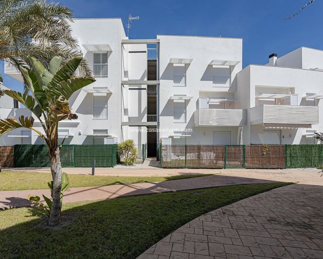 Image No.39-3 Bed Apartment for sale