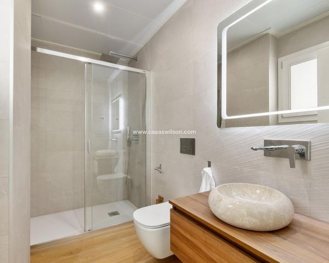 Image No.16-3 Bed Villa for sale