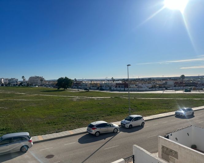 Image No.19-Appartement de 2 chambres à vendre à Orihuela