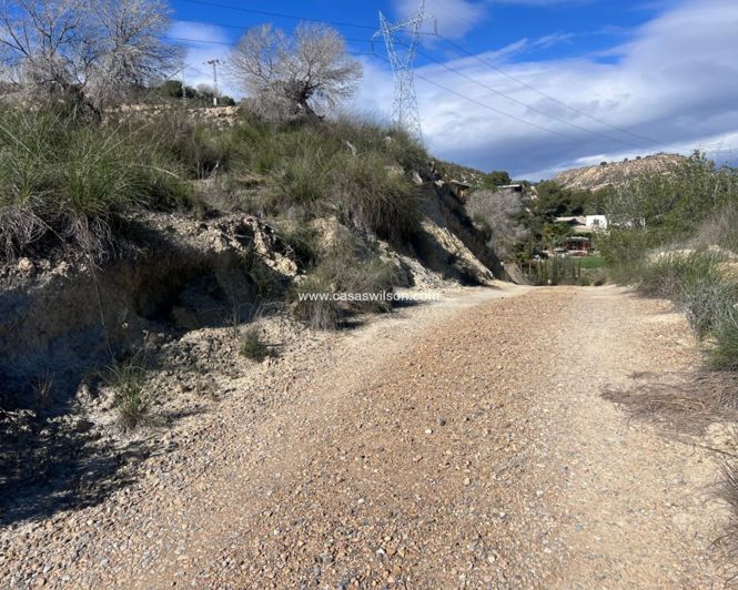 Image No.4-2 Bed Property for sale