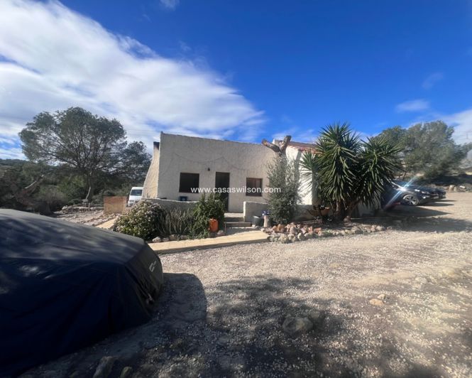 Image No.9-2 Bed Property for sale