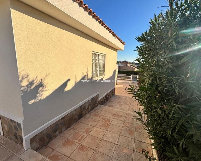 Image No.10-Villa de 5 chambres à vendre à Ciudad Quesada